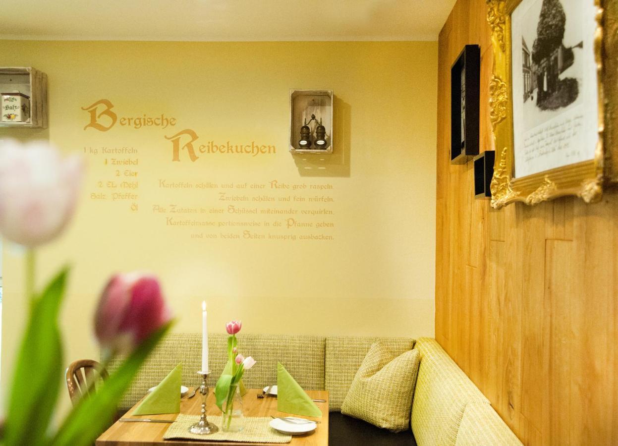 Wipperfürth Landhotel Napoleon מראה חיצוני תמונה